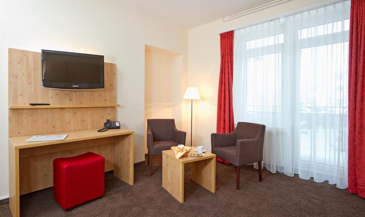Central Apartments Давос Екстериор снимка