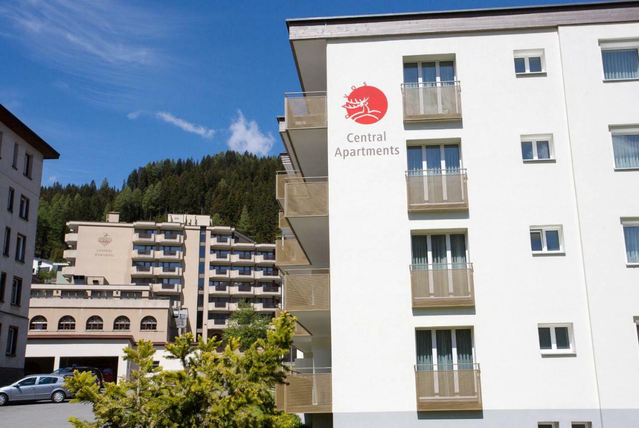 Central Apartments Давос Екстериор снимка