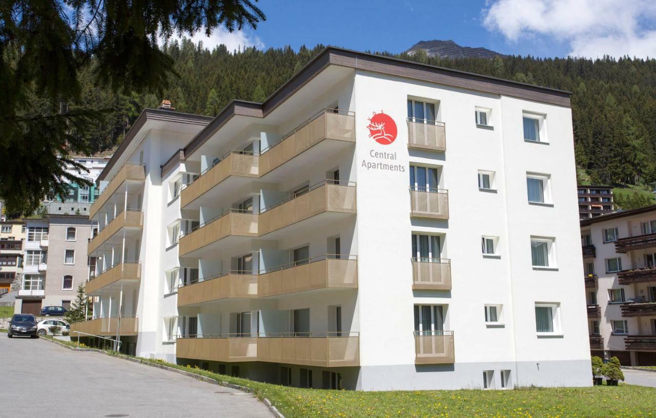 Central Apartments Давос Екстериор снимка