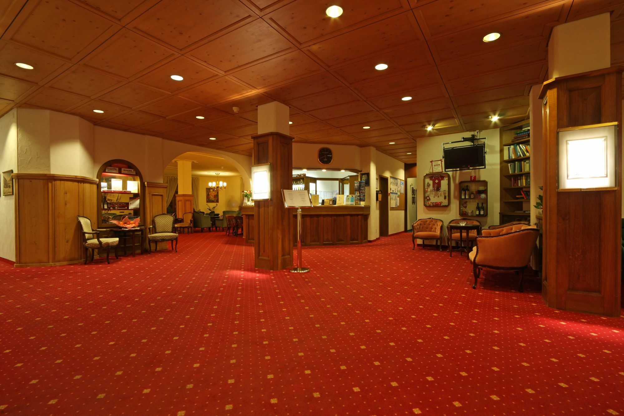Central Apartments Давос Екстериор снимка