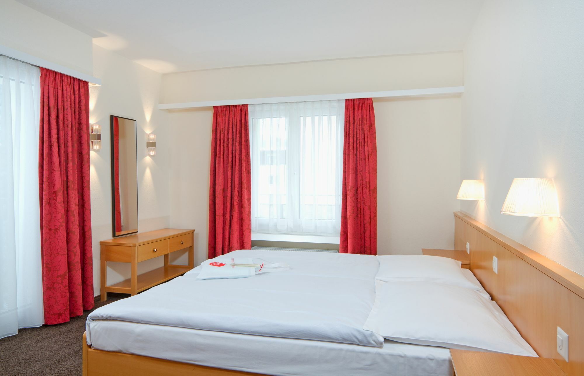 Central Apartments Давос Екстериор снимка