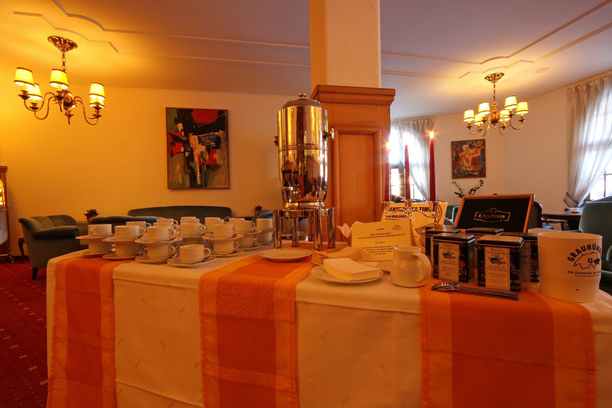 Central Apartments Давос Екстериор снимка